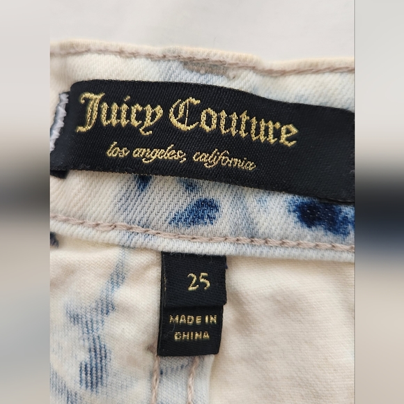 JUICY COUTURE TIE DYE EMBELLISHED SHORTS - Picture 6 of 11